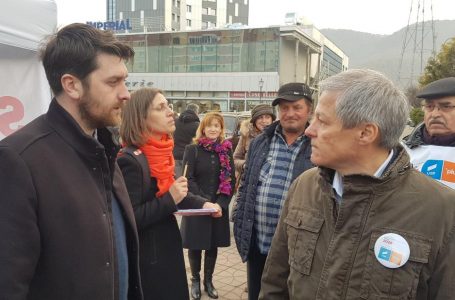 Dacian Cioloș, vizită pe PLUS cu USR Neamț