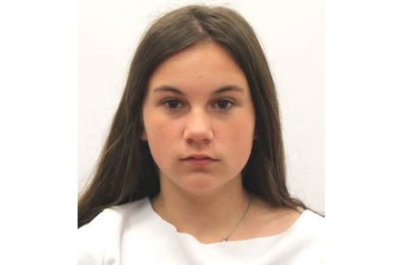 Polițiștii caută o minoră de 14 ani, din Piatra-Neamț, dispărută de 2 zile
