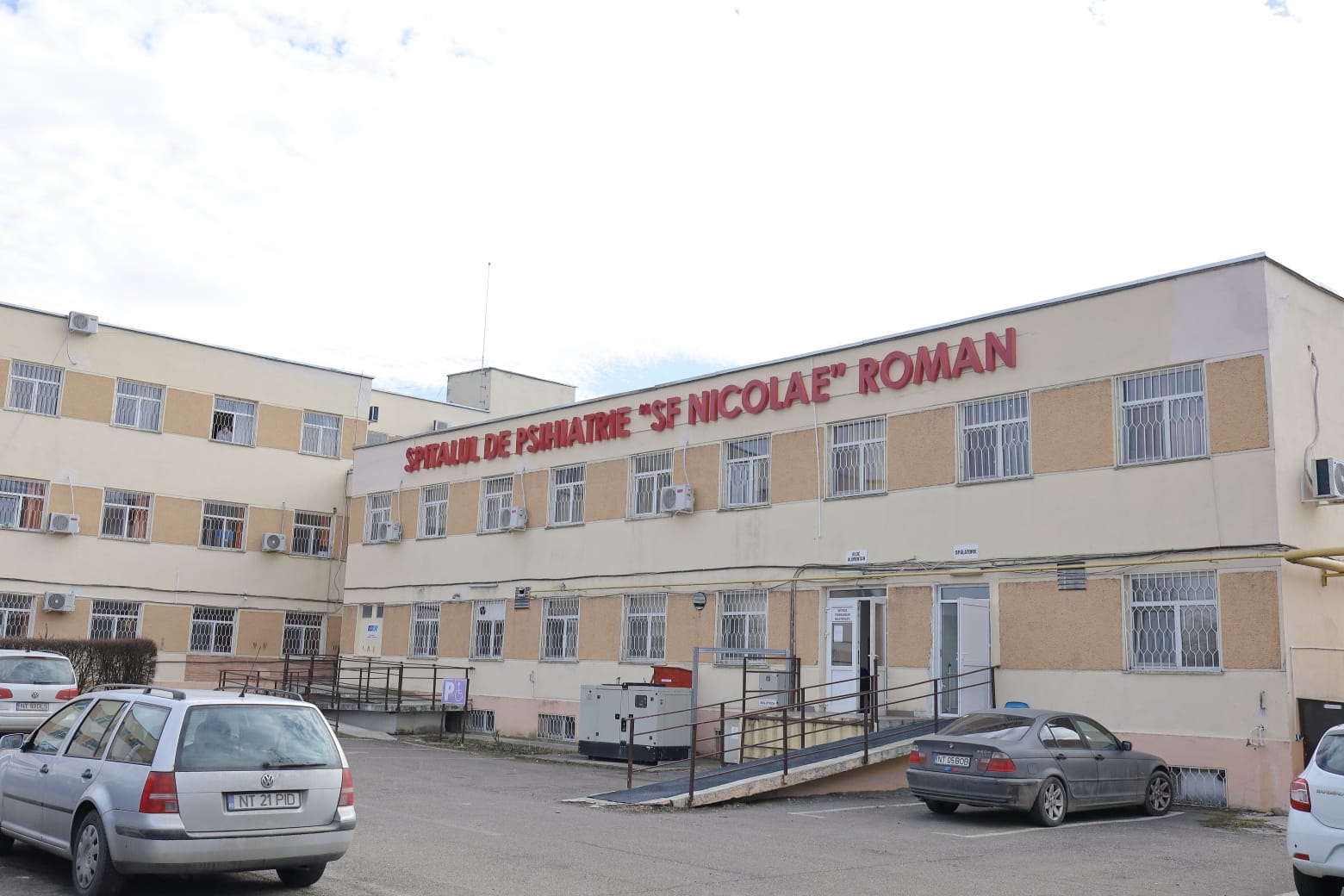 Spitalul de Psihiatrie „Sfântul Nicolae“ din Roman, anvelopat termic cu 7,12 milioane de lei