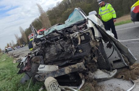 Şoferiţă din Neamţ implicată în accidentul cu 3 morţi şi 3 răniţi de pe E85. Accidentul, produs de un bărbat de 78 ani.