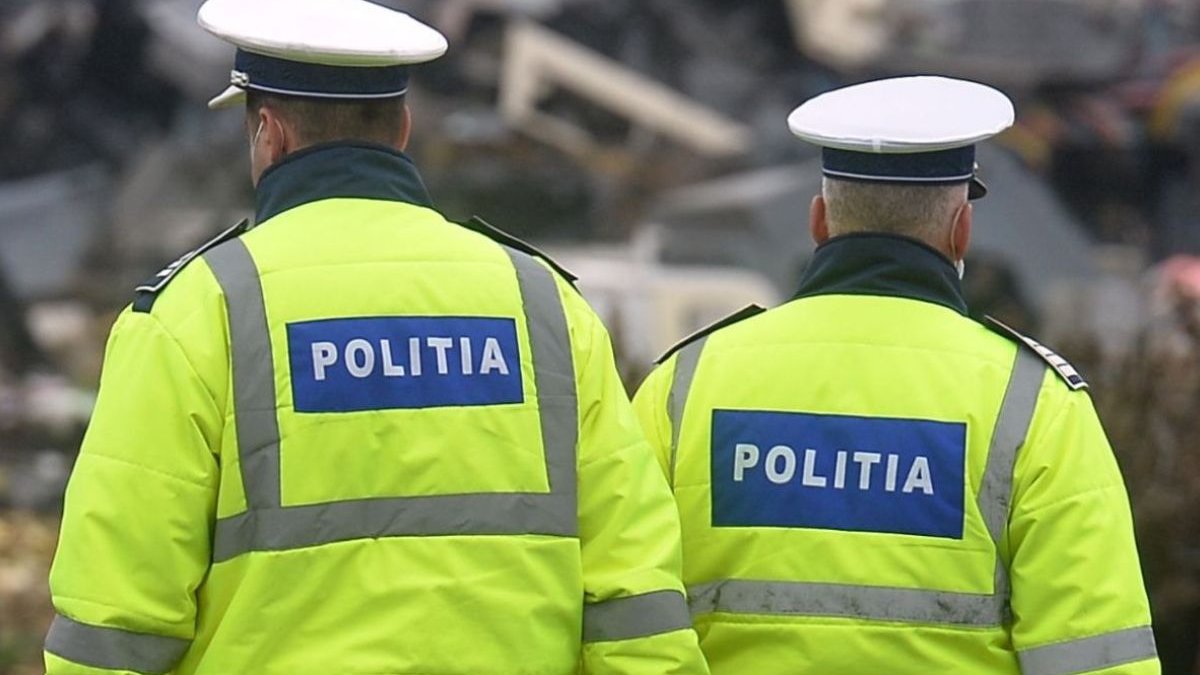 Poliţiştii au desluşit misterul femeii care se plimba dezorientată prin Roznov