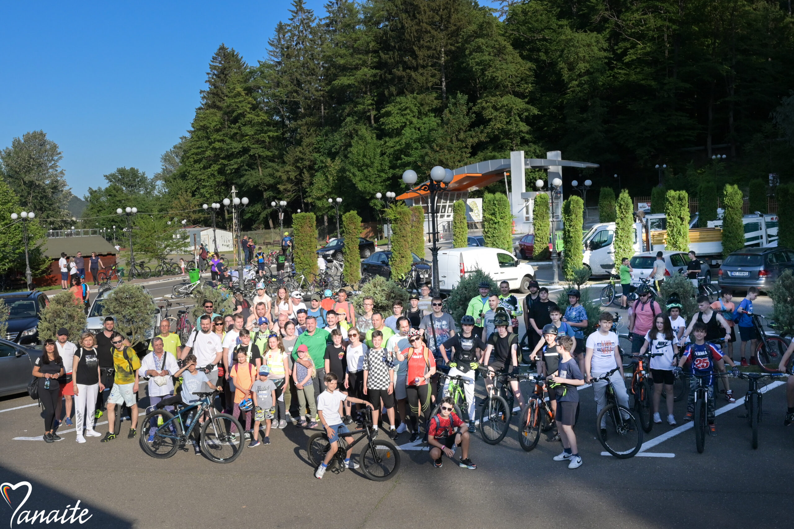 Sute de participanţi la Marşul Bicicliştilor din Piatra-Neamţ! Cele mai frumoase 80 fotografii de la eveniment!