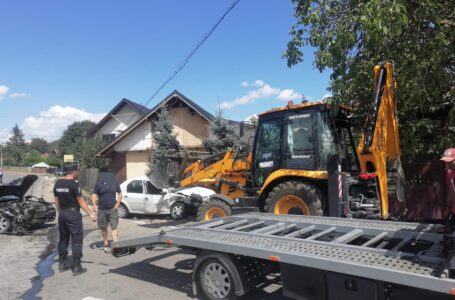 Accident cu două victime pe strada Mărăşeşti, din Târgu-Neamţ