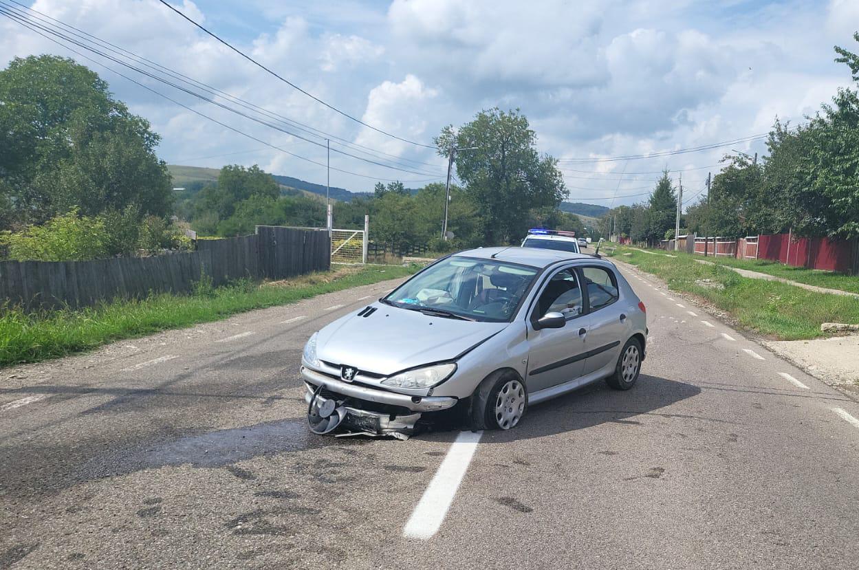 Grav accident rutier în Neamţ produs din cauza exploziei unei anvelope