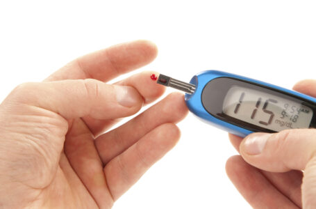 Peste 30.000 nemţeni suferă de diabet! Circa 2.200 au aflat anul trecut că au boala!