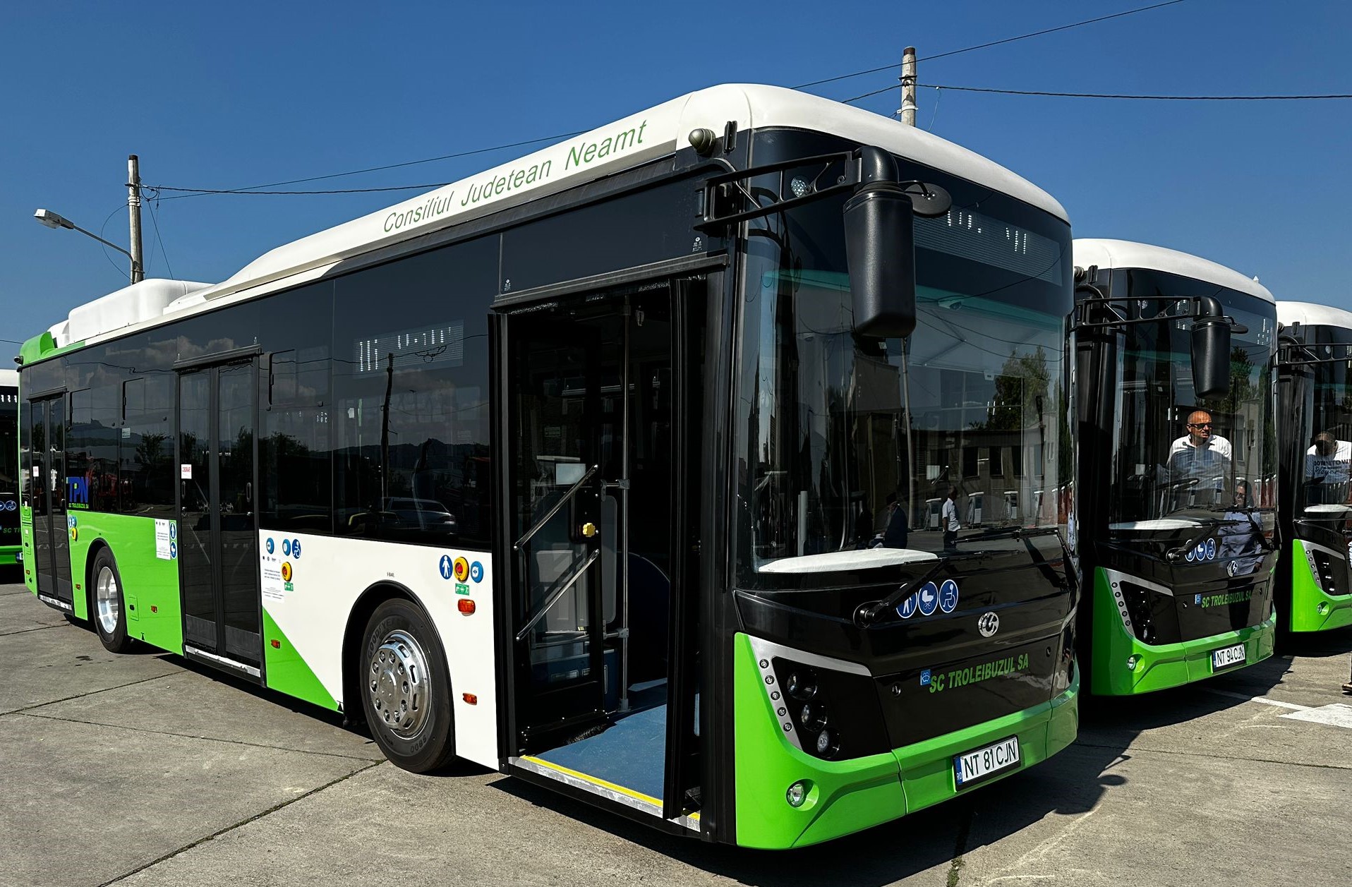 Societatea Transport Public Neamț S.A. angajează şofer de autobuz, cu contract de muncă pe perioadă nedeterminată