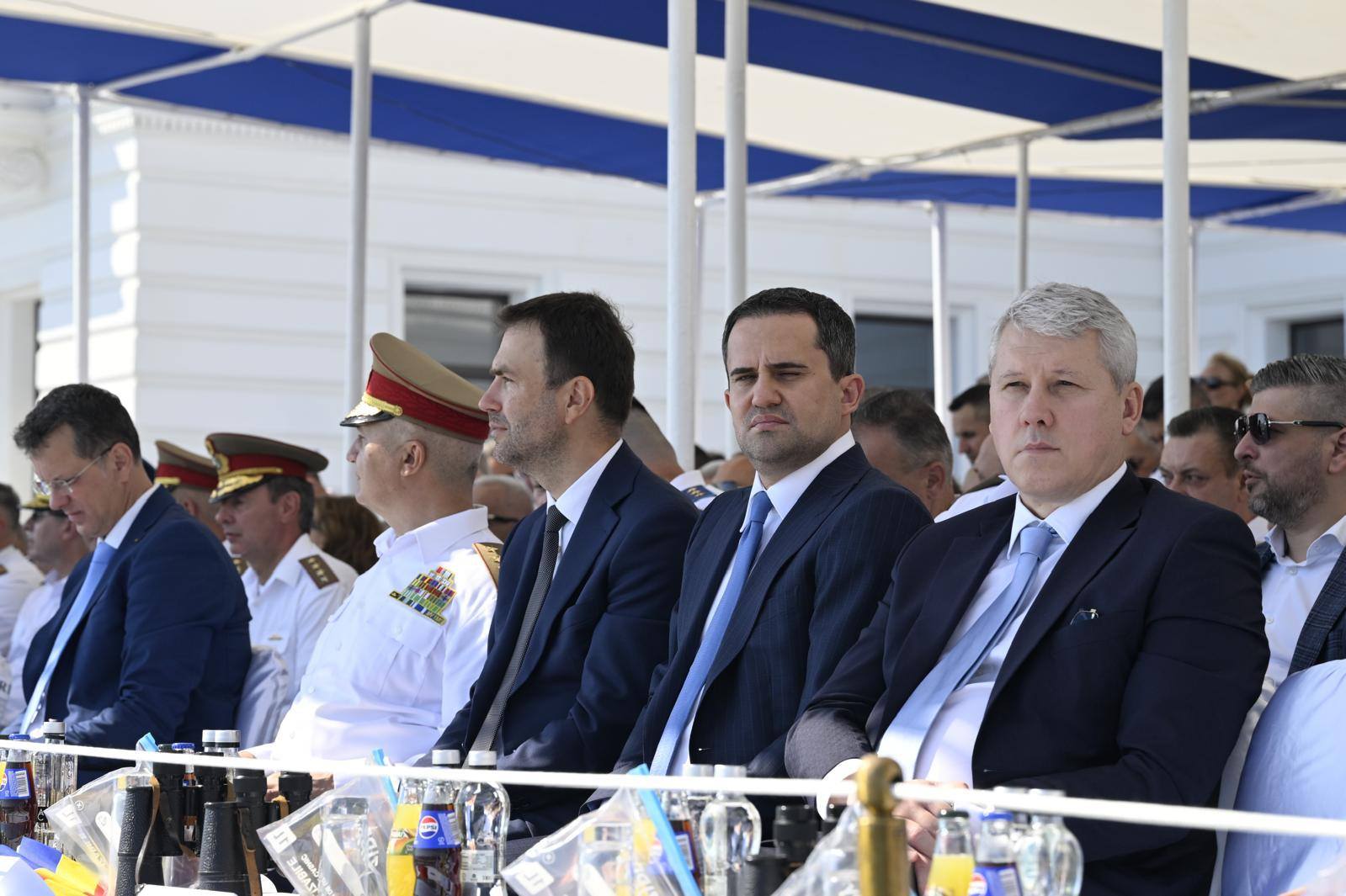 Deputatul Ciprian Şerban, ministrul Transporturilor: La mulţi ani, marinari ai României!