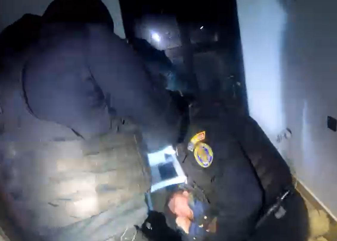 VIDEO Bărbat împușcat mortal la Hangu după ce a deschis focul împotriva poliţiştilor