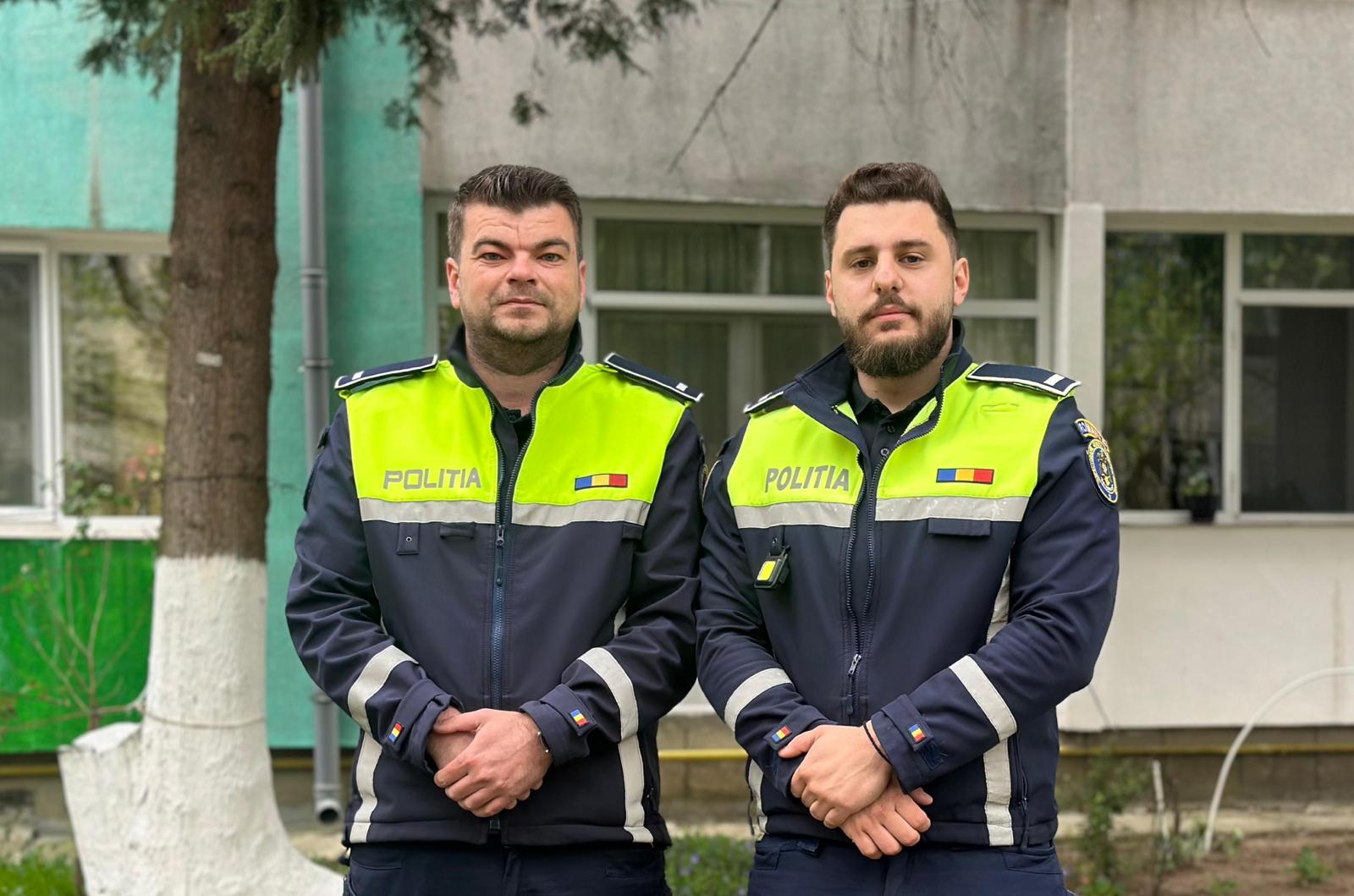 Poliţişti oneşti la Roman: au refuzat o mită de 500 de euro