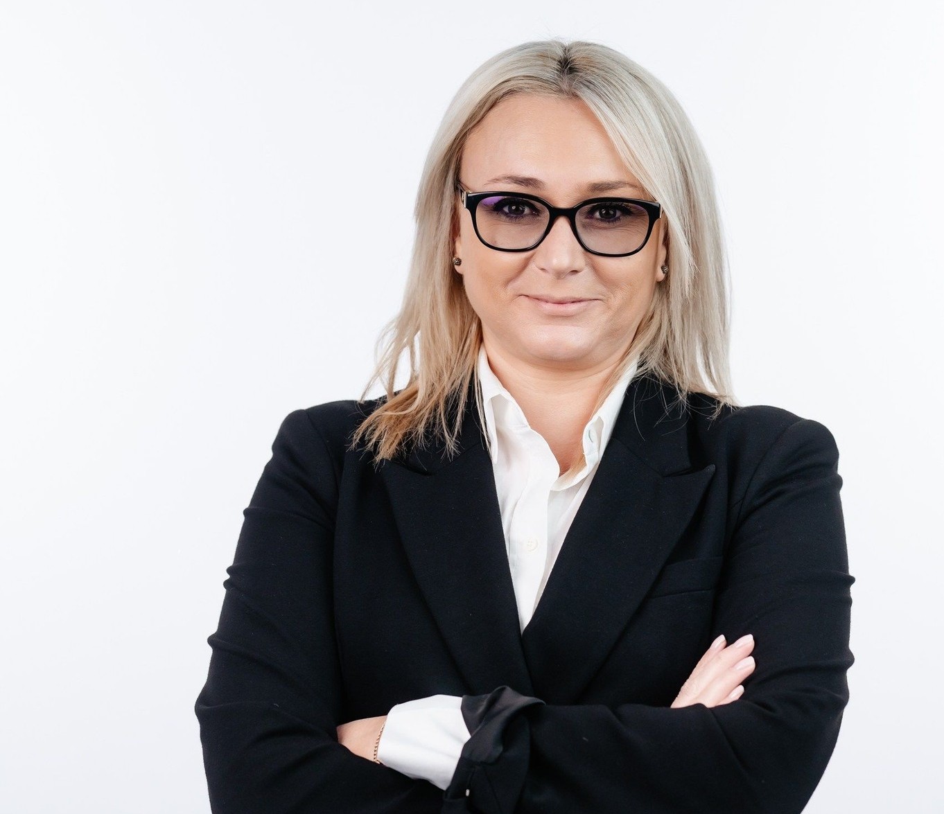 Profesioniști la Prefectura Neamț: Florin Zaharia și Livia Iancu, în Cancelaria prefectului Maria Apostol