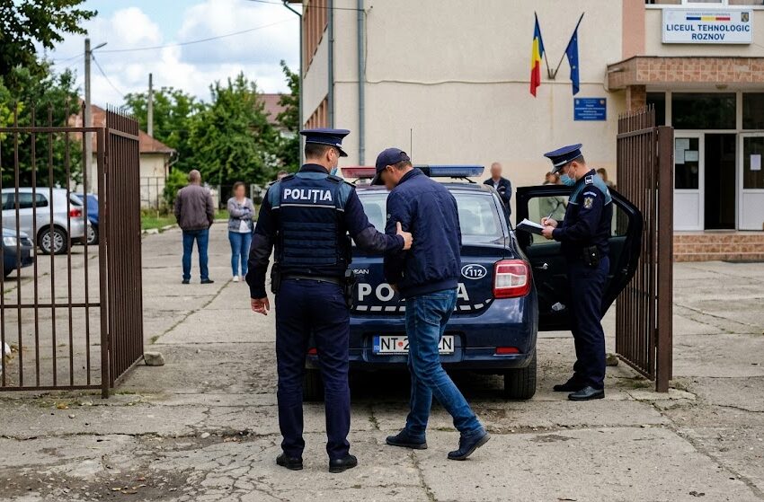 ameninţare cu cuţitul Roznov
