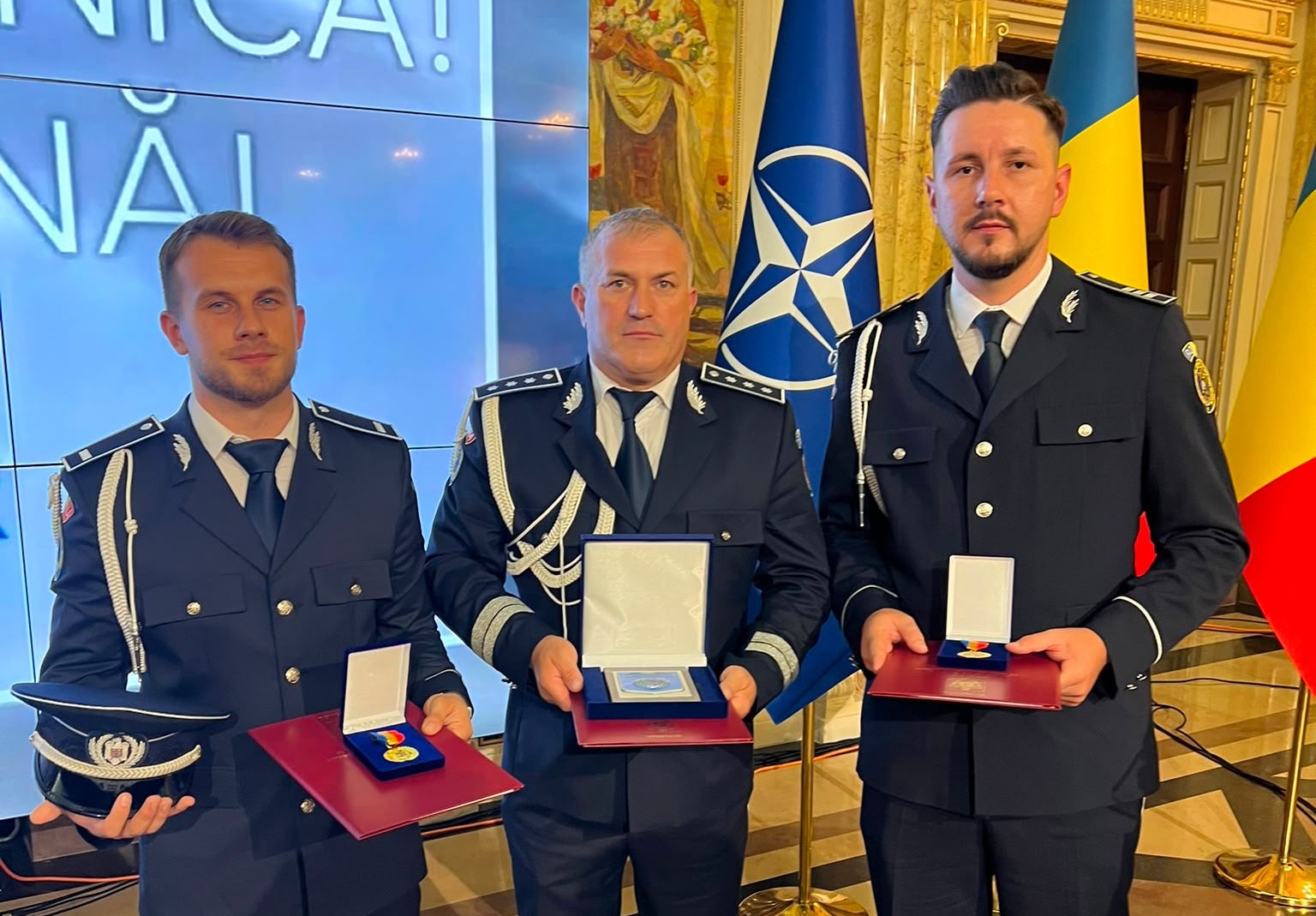 Serviciul de Combatere a Criminalităţii Organizate Neamţ a primit Placheta de Onoare a MAI