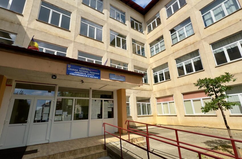 Şcoala nr 11 Piatra-Neamţ