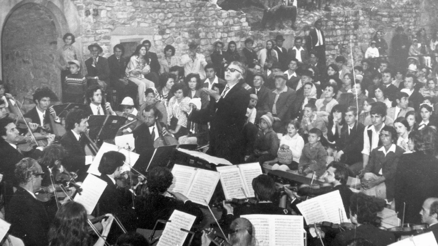 File de istorie culturală: Cum au luat naștere Vacanțele Muzicale la Piatra-Neamț