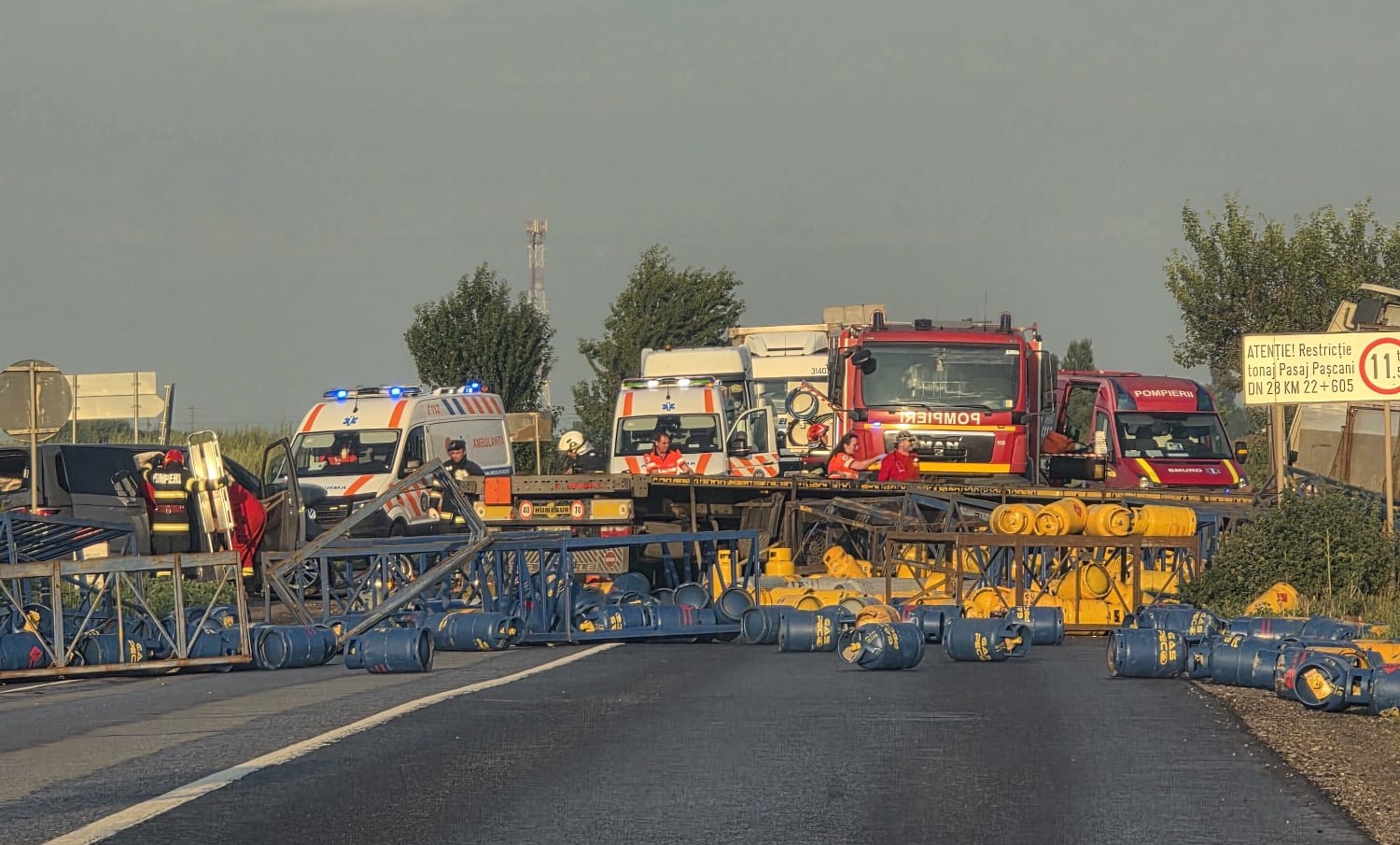 Cinci victime, între care trei copii, într-un accident rutier în Neamţ