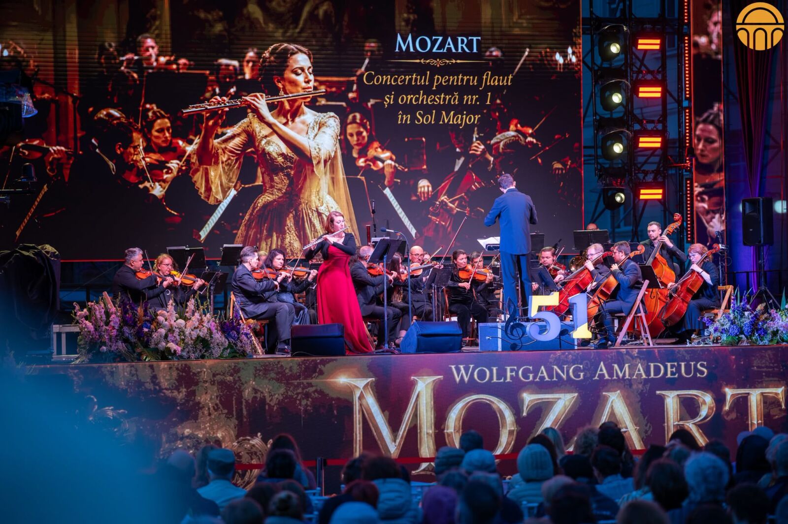Portret Sara Stroici şi concert Mozart, în a cincea zi de Vacanţe Muzicale. Astăzi, HOLOGRAF la Curtea Domnească