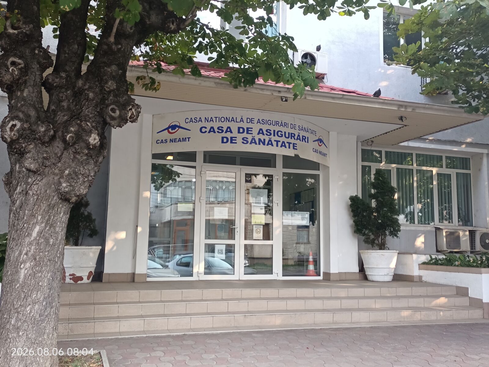 CAS Neamţ: S-a reluat tiparirea cardurilor europene de asigurări de sănătate
