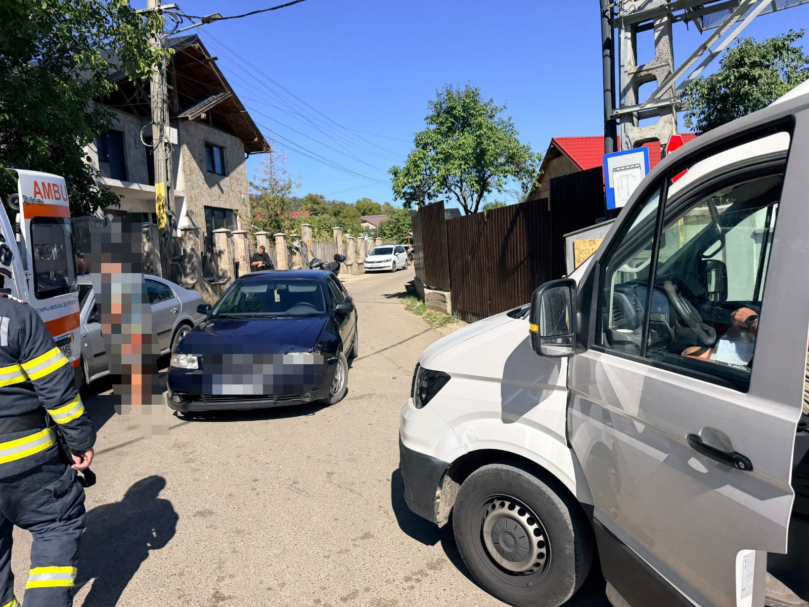 Trei copii, implicaţi într-un accident în Piatra-Neamţ