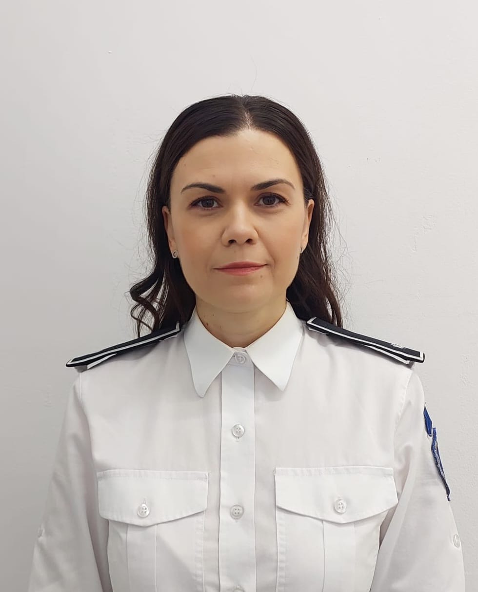 Anca Iuliana Pasat este noul șef al Serviciului Permise de Conducere și Înmatriculare a Vehiculelor Neamț