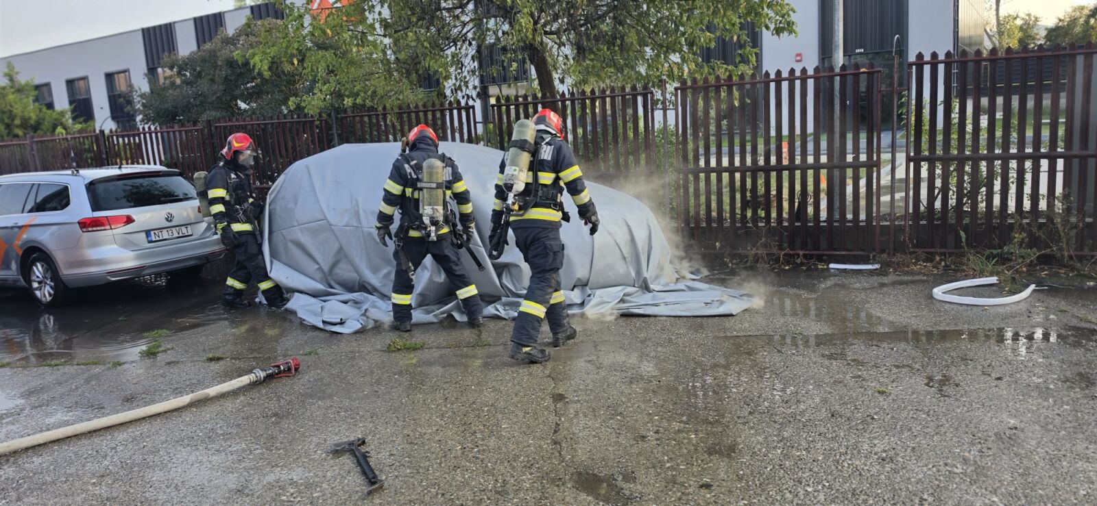 Prima maşină electrică din Neamţ care ia foc
